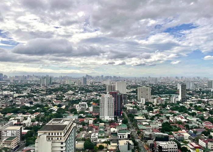 Serene Haven Ii In Tomas Morato Apartment